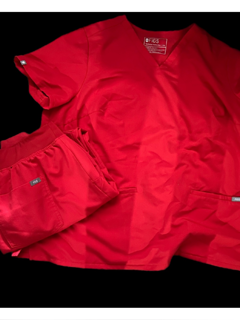 excellent condition FIGs scrubs set